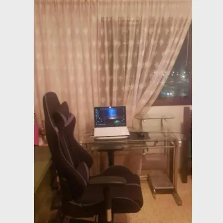 Cerca Ciudad Artes Y Ciencias Y Hospital Homestay *